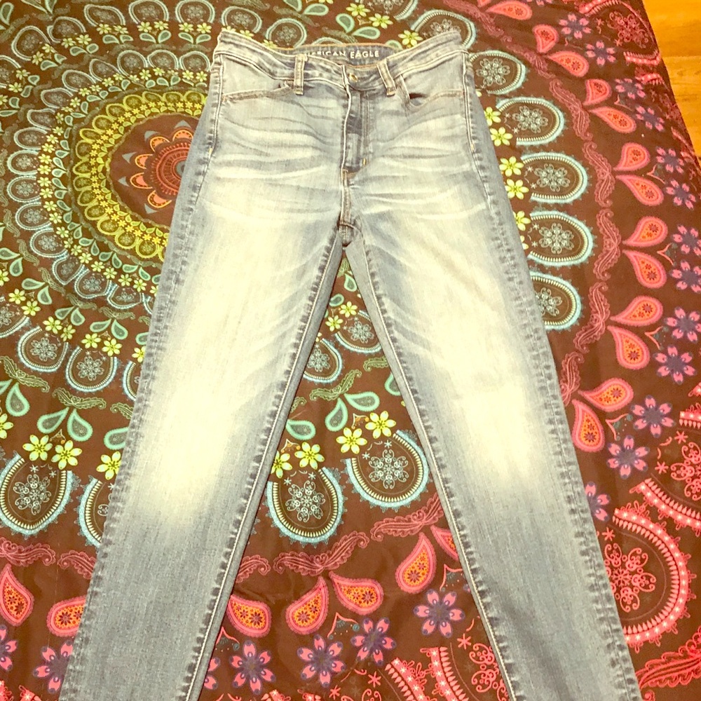 American Eagle 🦅 HIGH-WAISTED SKINNY JEAN